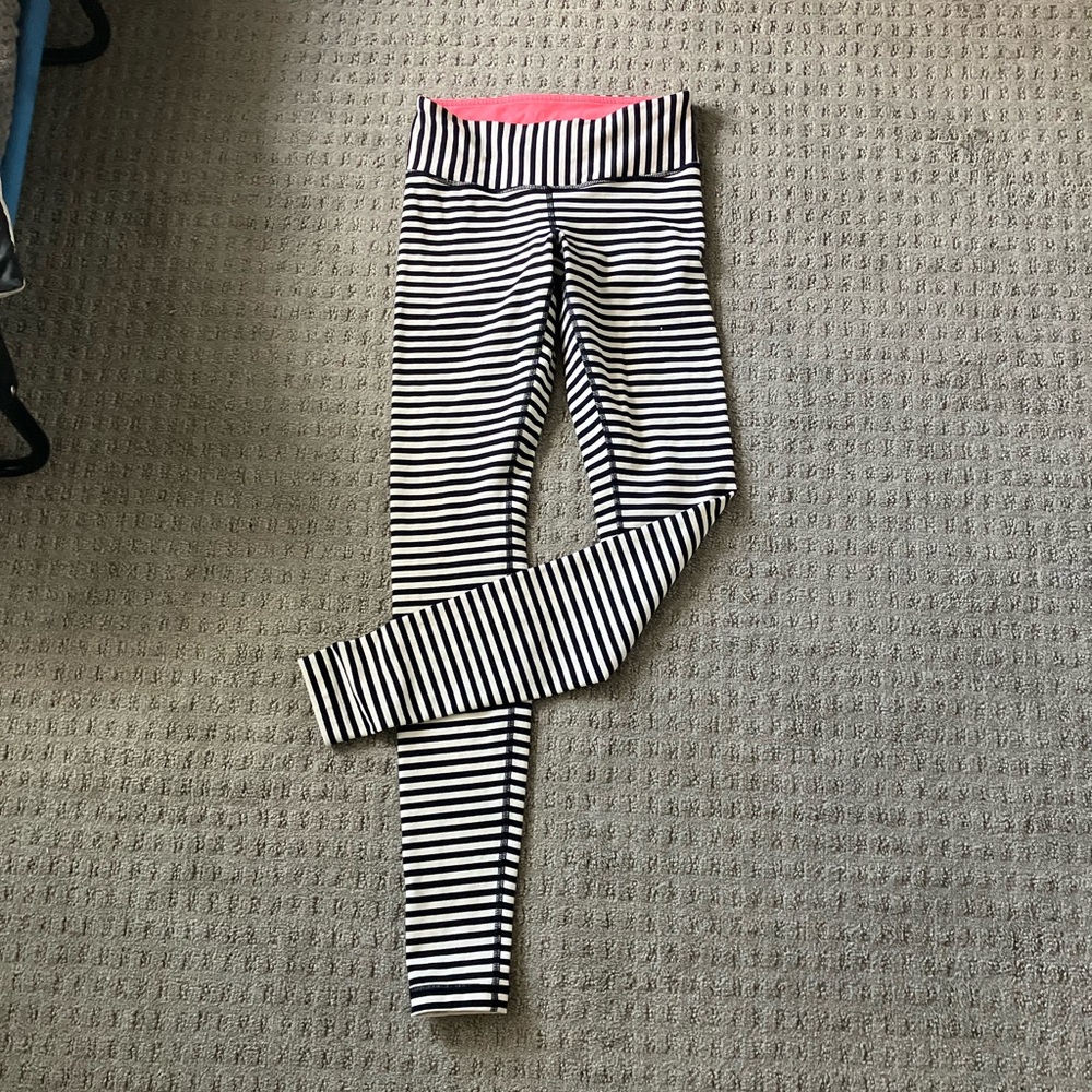 lululemon athletica black and white striped Leggings with Pink Waistband